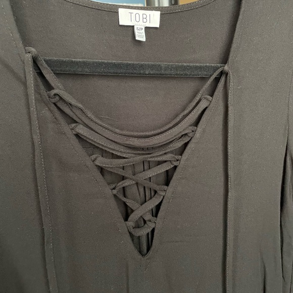 Size Small long sleeve Tobi dress - Picture 3 of 3